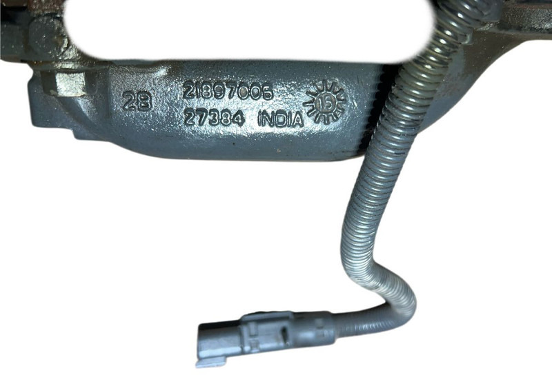 Renault euro 6 D1 - Вихлопна система: фото 4 Renault euro 6 D1 - Вихлопна система: фото 4