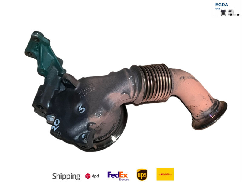 Volvo - Вихлопна труба: фото 1 Volvo - Вихлопна труба: фото 1