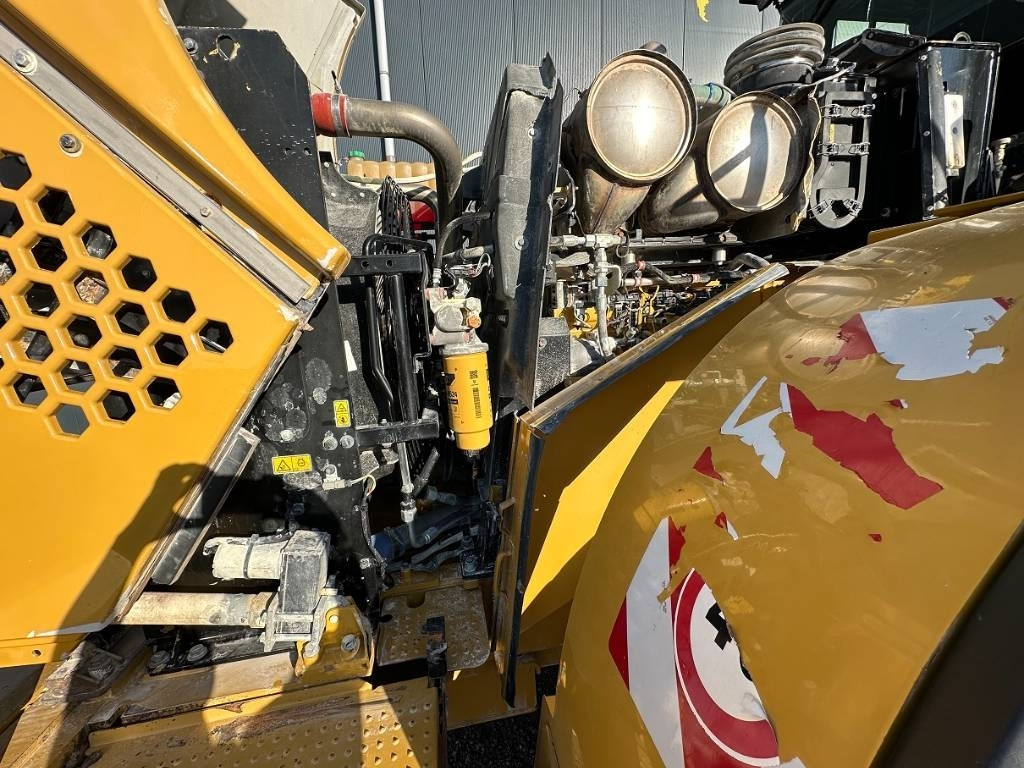 Колісний навантажувач CAT 966 M: фото 14 Колісний навантажувач CAT 966 M: фото 14