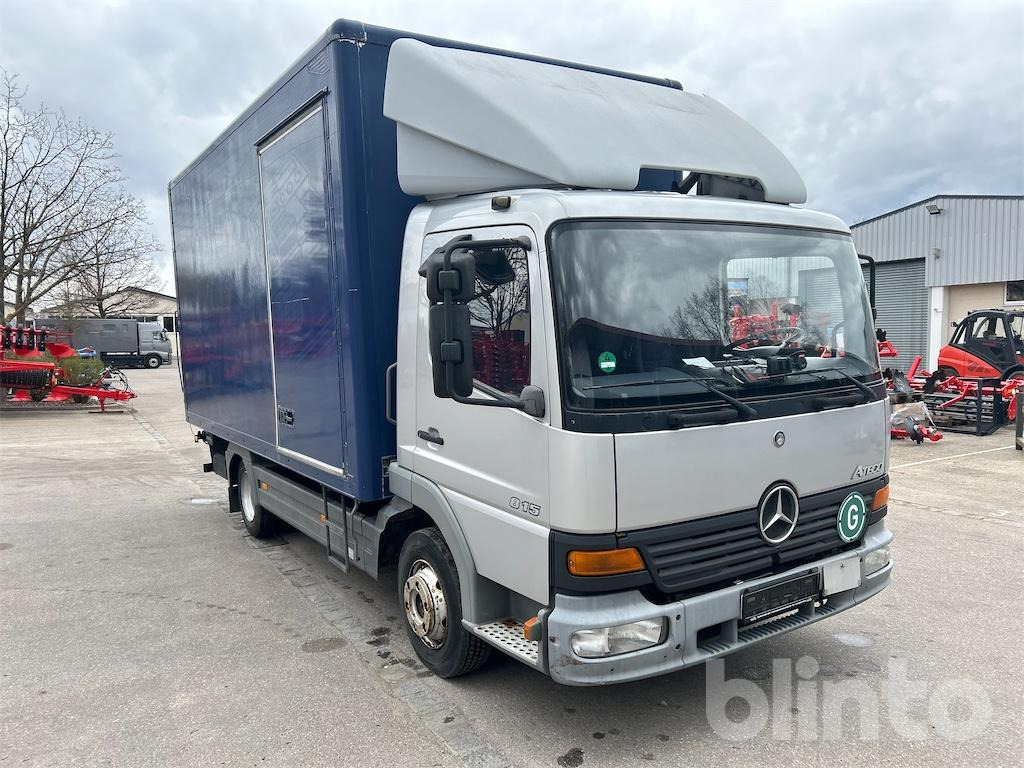 2003 Mercedes Benz Atego 815 - Вантажівка з закритим кузовом: фото 1 2003 Mercedes Benz Atego 815 - Вантажівка з закритим кузовом: фото 1