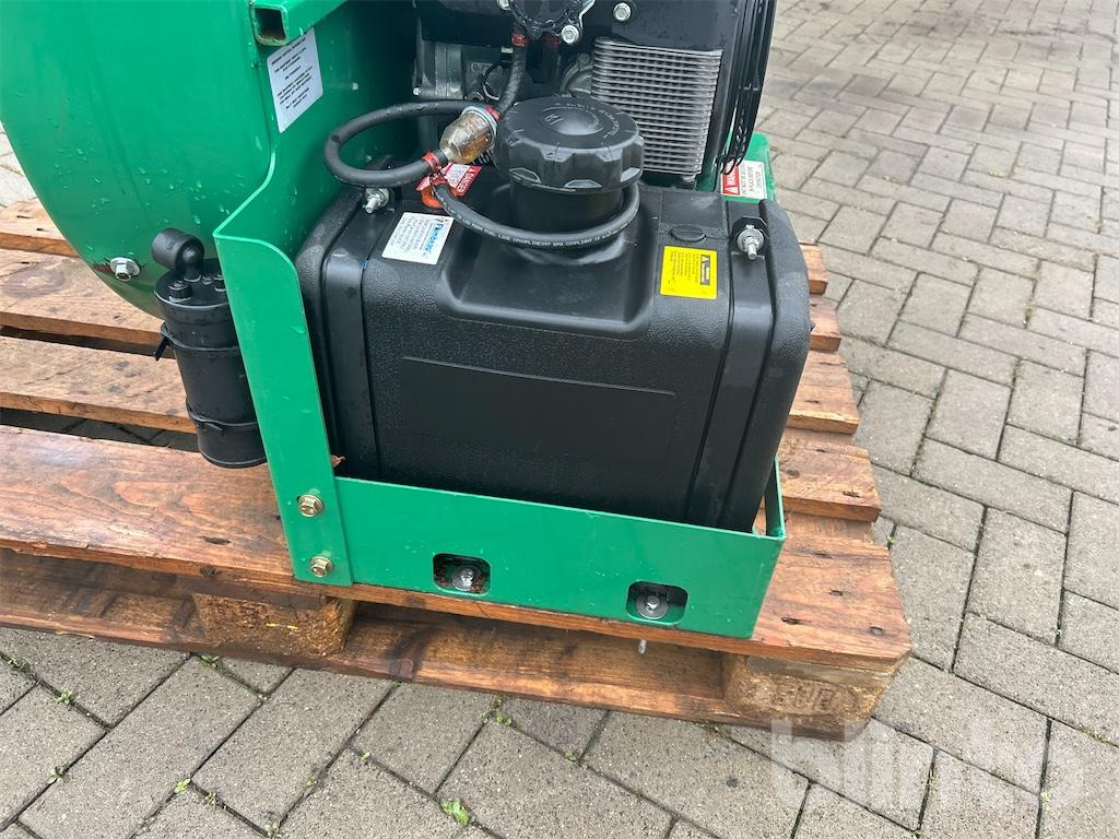 Техніка для саду та городу Billy Goat DL2500S (2013): фото 33 Техніка для саду та городу Billy Goat DL2500S (2013): фото 33