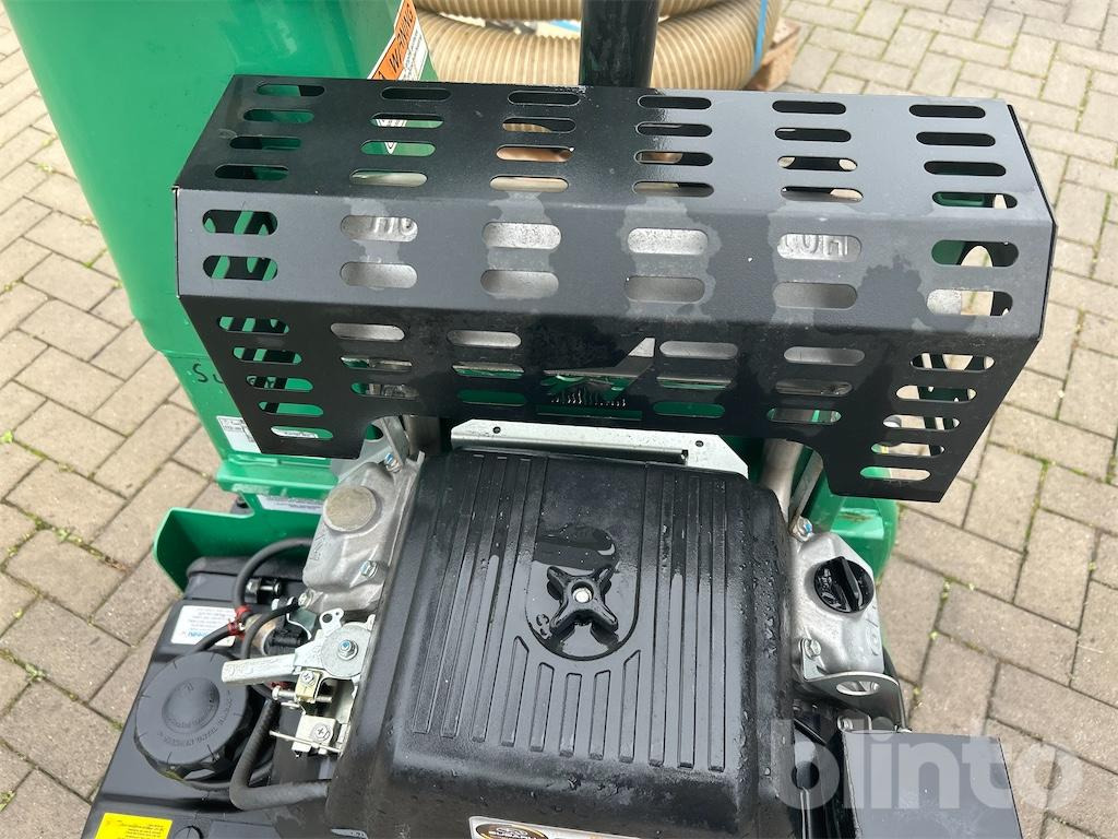 Техніка для саду та городу Billy Goat DL2500S (2013): фото 23 Техніка для саду та городу Billy Goat DL2500S (2013): фото 23