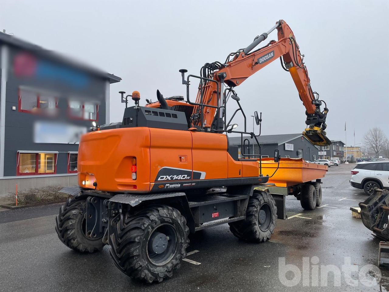 Doosan Dx140 + Dumperkärra o redskap - Перевантажувач: фото 3 Doosan Dx140 + Dumperkärra o redskap - Перевантажувач: фото 3
