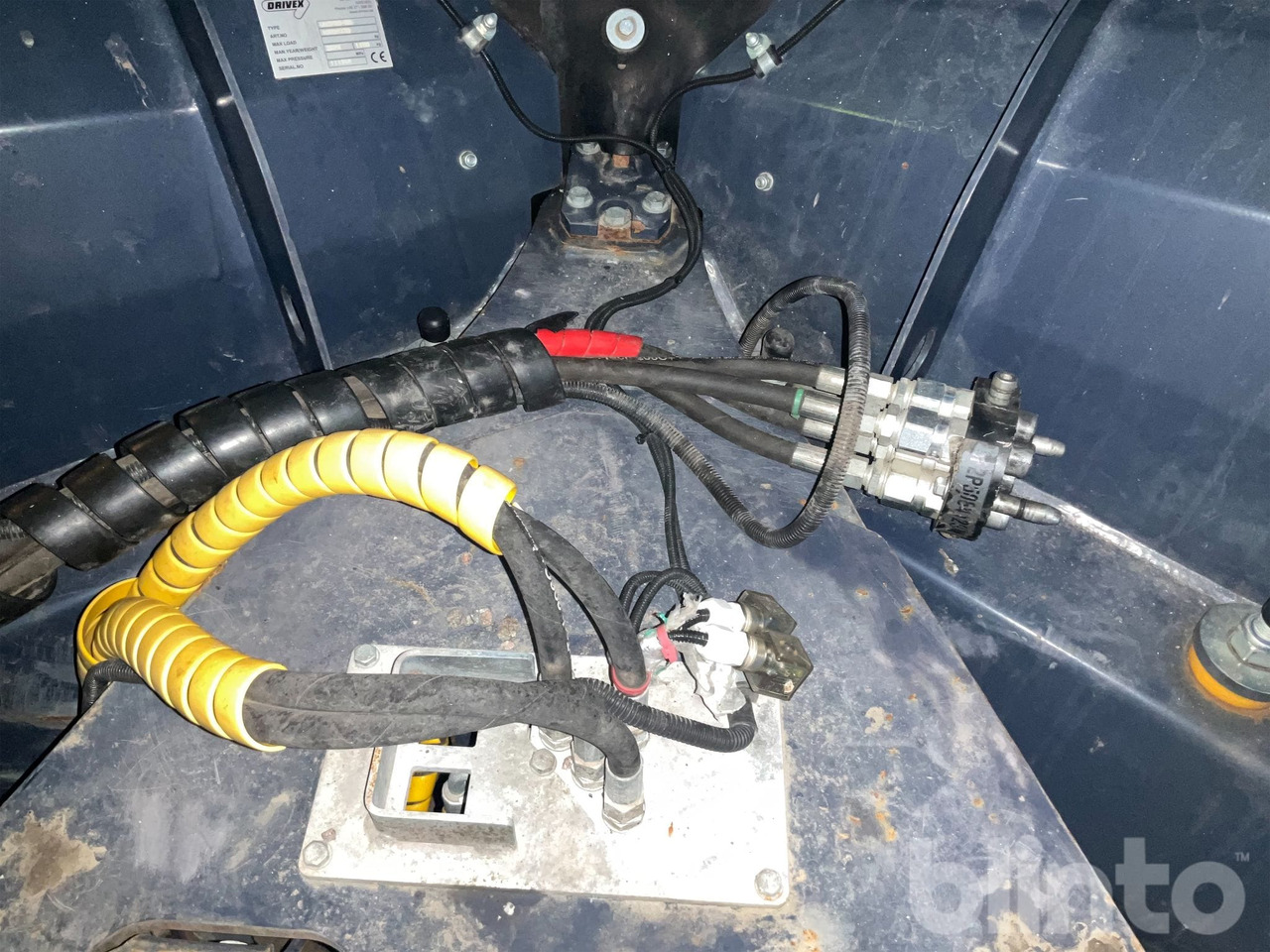 Відвал для снігу Drivex: фото 10 Відвал для снігу Drivex: фото 10