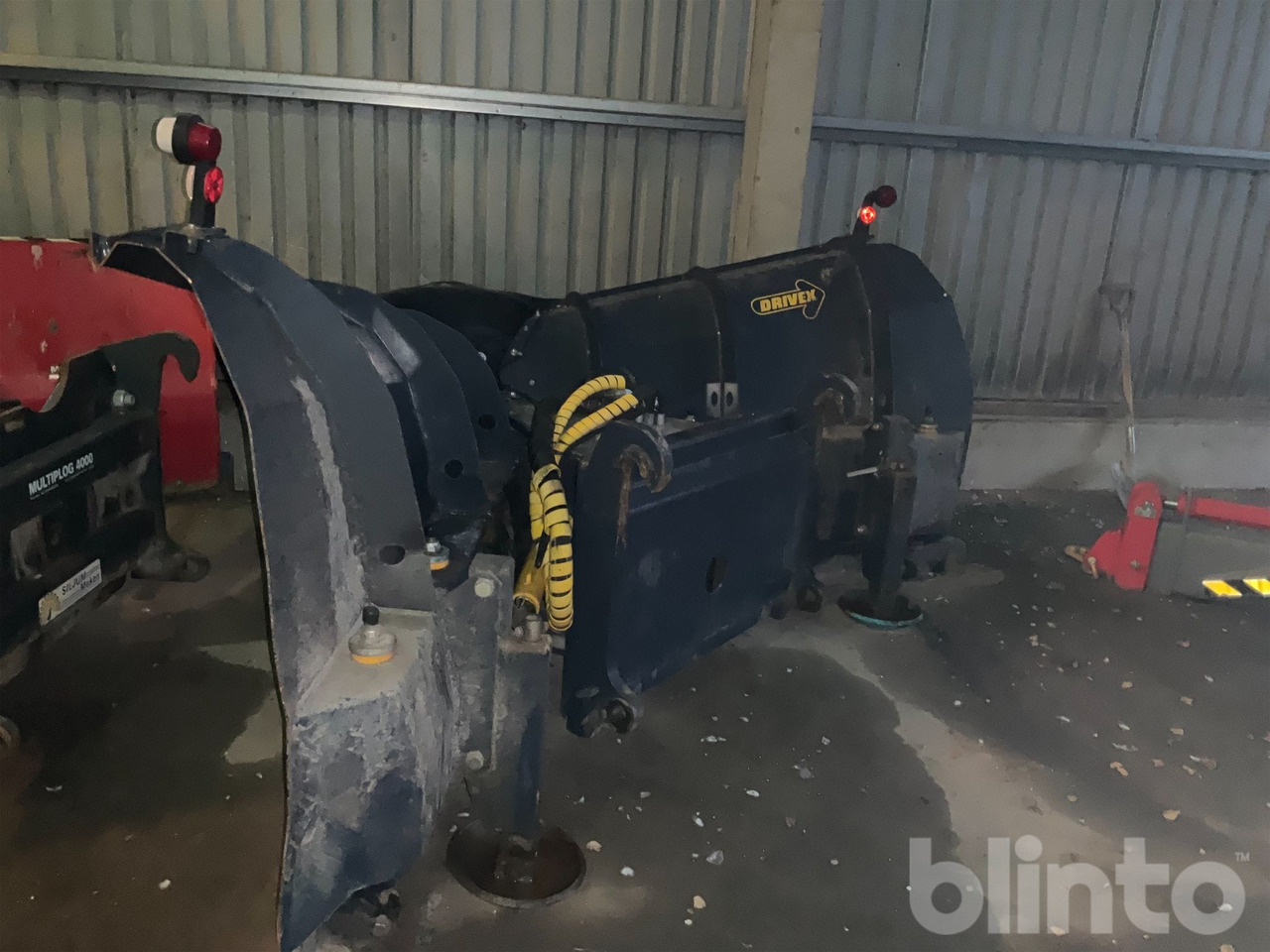 Відвал для снігу Drivex: фото 7 Відвал для снігу Drivex: фото 7