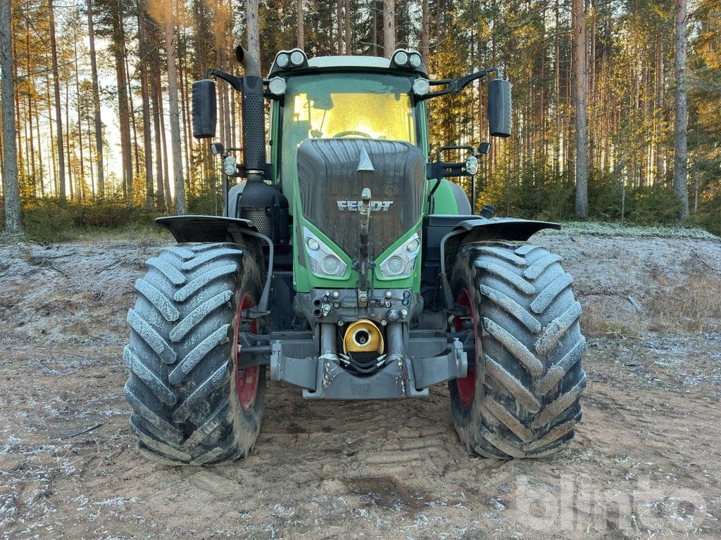 FENDT 828 Vario - Трактор: фото 2 FENDT 828 Vario - Трактор: фото 2
