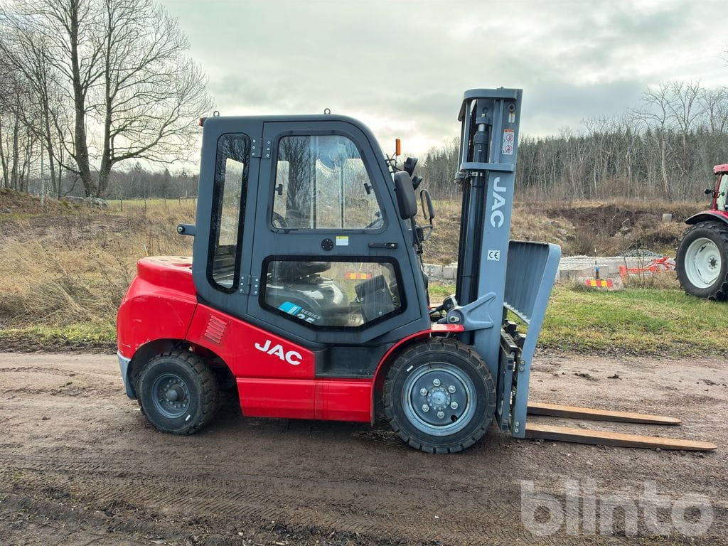 JAC J35 - Навантажувач вилковий: фото 4 JAC J35 - Навантажувач вилковий: фото 4