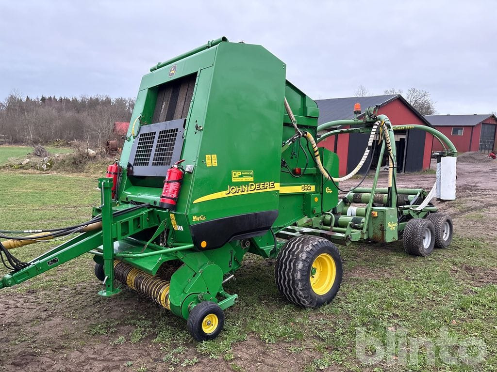John Deere 592 / Elho inliner 1820 - Прес-підбирач рулонний: фото 1 John Deere 592 / Elho inliner 1820 - Прес-підбирач рулонний: фото 1