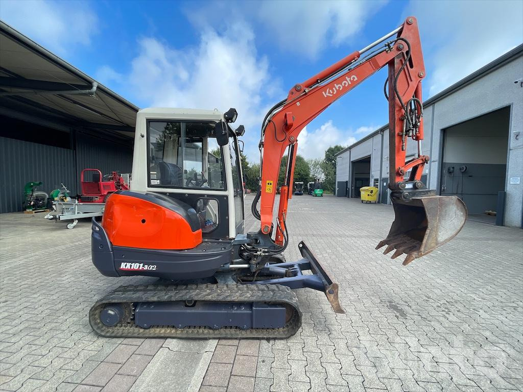 KUBOTA KX101-3A2 - Міні-екскаватор: фото 2 KUBOTA KX101-3A2 - Міні-екскаватор: фото 2