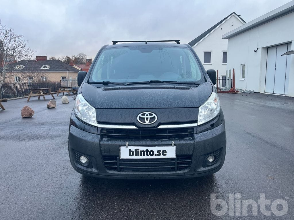 TOYOTA X - Комерційний автомобіль: фото 2 TOYOTA X - Комерційний автомобіль: фото 2