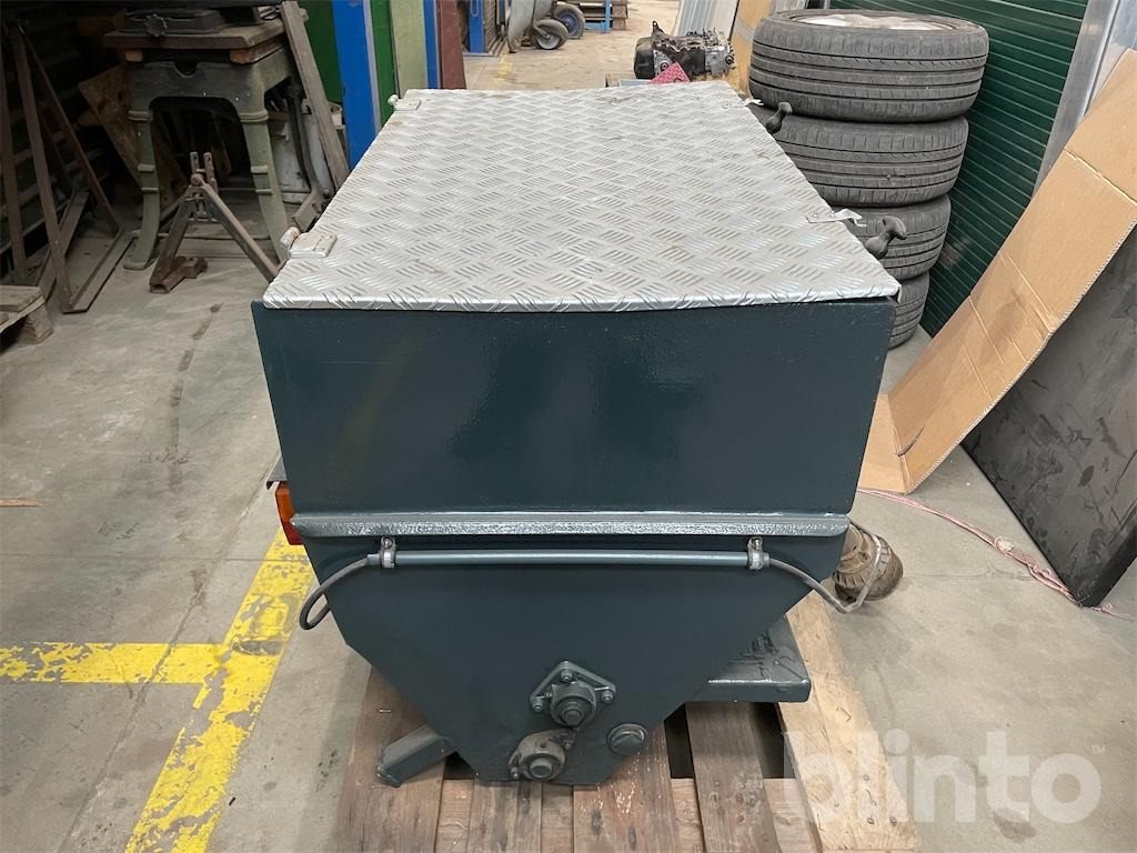 Комунальна/ Спеціальна техніка Kramer Tremo 401L (1991): фото 20 Комунальна/ Спеціальна техніка Kramer Tremo 401L (1991): фото 20