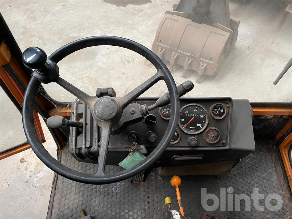 Комунальна/ Спеціальна техніка Kramer Tremo 401L (1991): фото 13 Комунальна/ Спеціальна техніка Kramer Tremo 401L (1991): фото 13