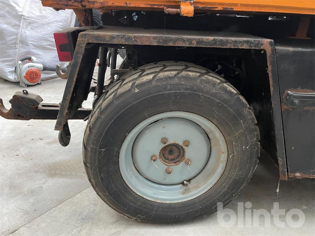 Комунальна/ Спеціальна техніка Kramer Tremo 401L (1991): фото 17 Комунальна/ Спеціальна техніка Kramer Tremo 401L (1991): фото 17