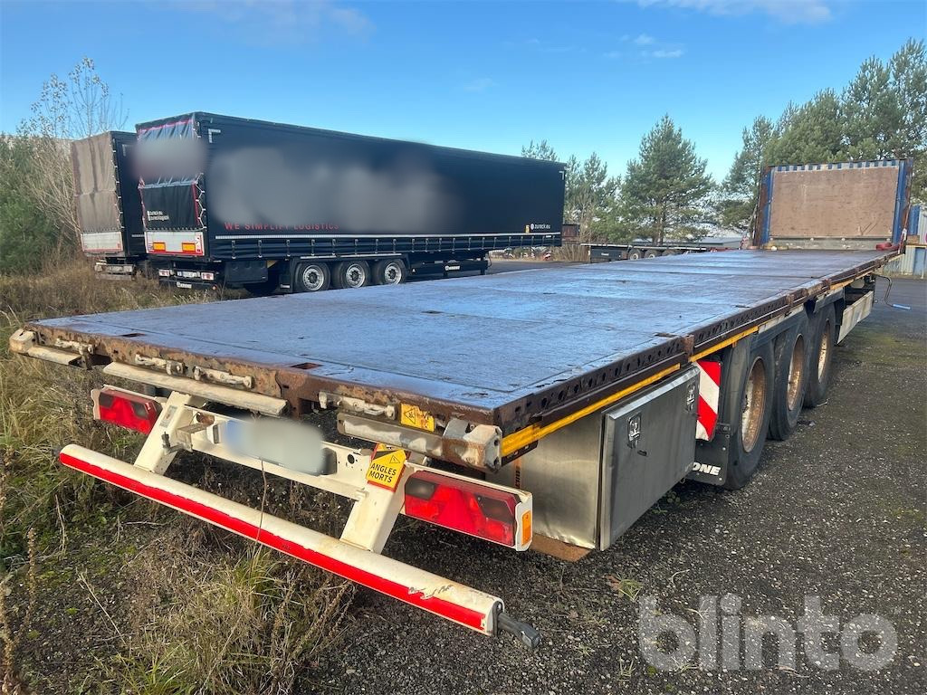 Krone SD (2014) - Бортовий напівпричіп/ Платформа: фото 3 Krone SD (2014) - Бортовий напівпричіп/ Платформа: фото 3