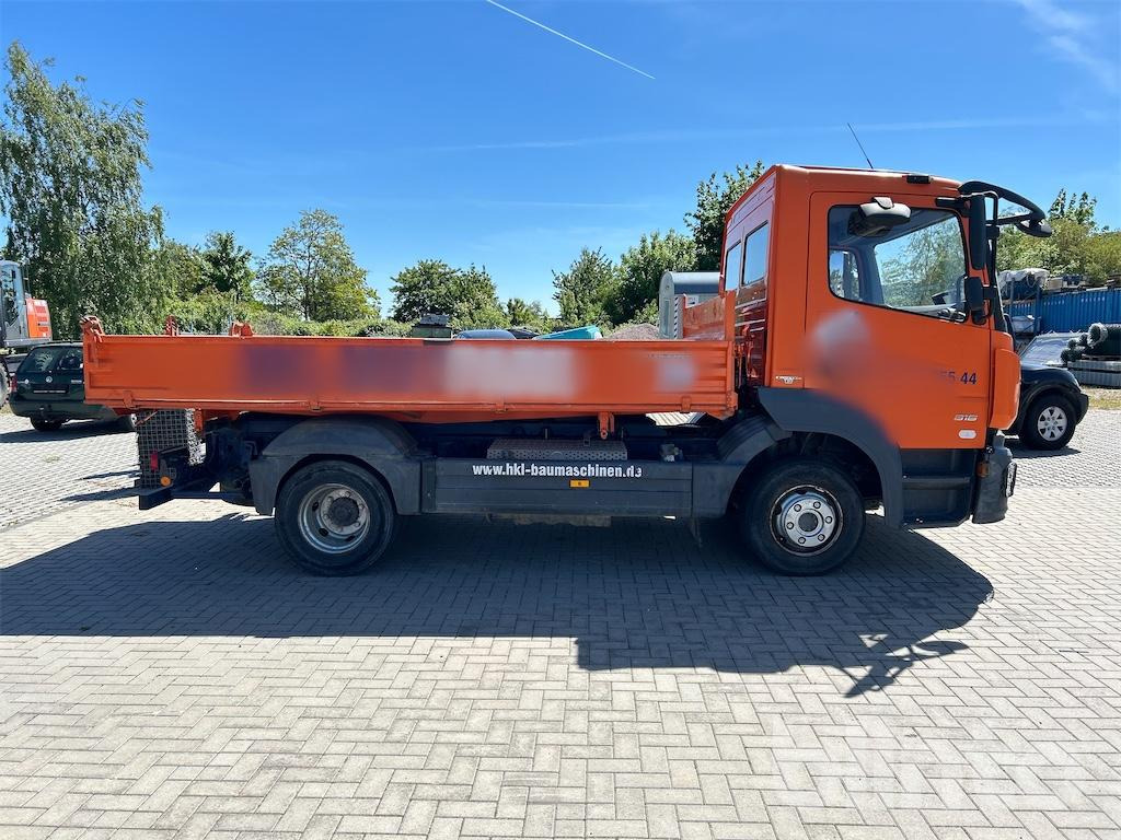 Mercedes 818 Atego mit dreiseiten Kipper von Meiller - Самоскид вантажівка: фото 4 Mercedes 818 Atego mit dreiseiten Kipper von Meiller - Самоскид вантажівка: фото 4