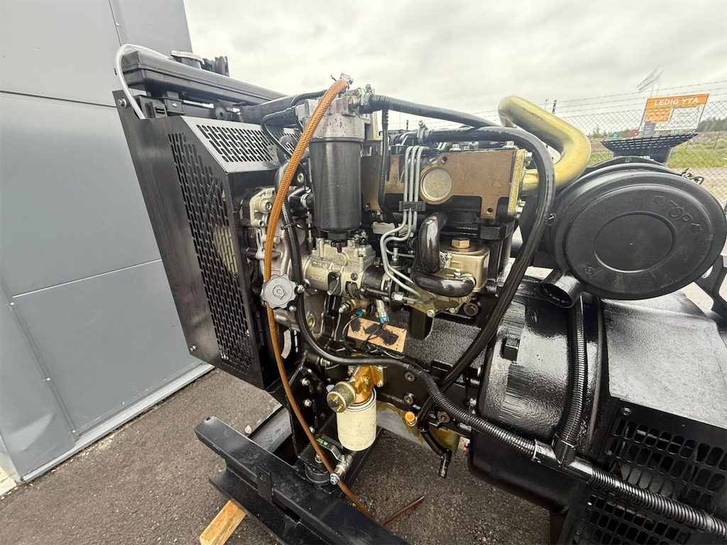 Електричний генератор Perkins 60 kva: фото 6
