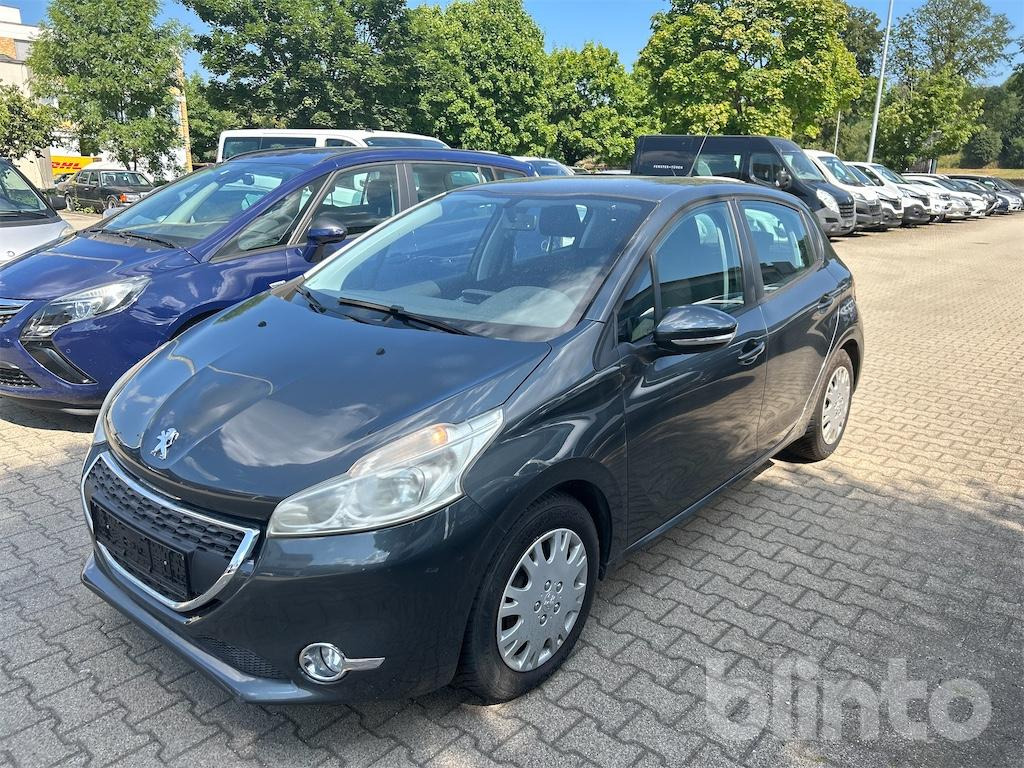 Peugeot 208 - Легковий автомобіль: фото 1 Peugeot 208 - Легковий автомобіль: фото 1