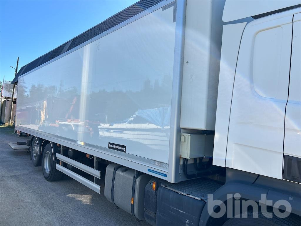 SCANIA P320LB6X2*4MNB - Рефрижератор вантажівка: фото 2 SCANIA P320LB6X2*4MNB - Рефрижератор вантажівка: фото 2