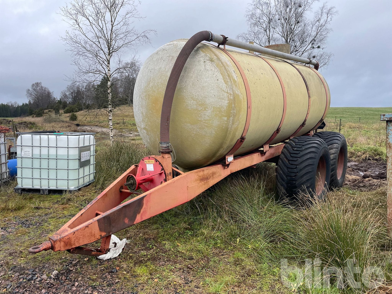 Star 13 kubik - Розкидач рідких добрив: фото 1 Star 13 kubik - Розкидач рідких добрив: фото 1