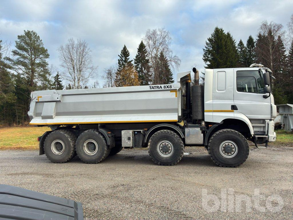 TATRA T 158/I - Самоскид вантажівка: фото 4 TATRA T 158/I - Самоскид вантажівка: фото 4