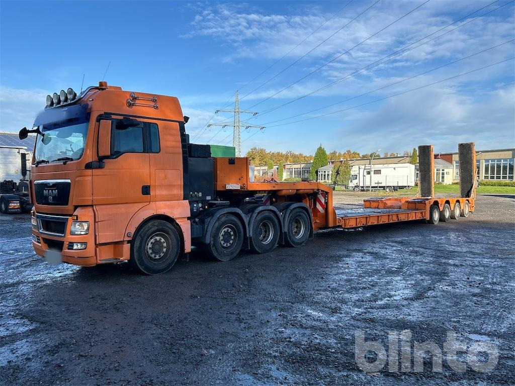 MAN TGX 26.540 8x4/4 BLS + Langendorf Tieflader SATH 40/41 S - Тягач, Низькорамна платформа напівпричіп: фото 1 MAN TGX 26.540 8x4/4 BLS + Langendorf Tieflader SATH 40/41 S - Тягач, Низькорамна платформа напівпричіп: фото 1