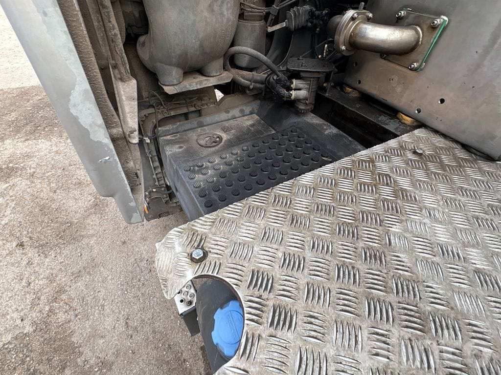 Тягач VOLVO: фото 45