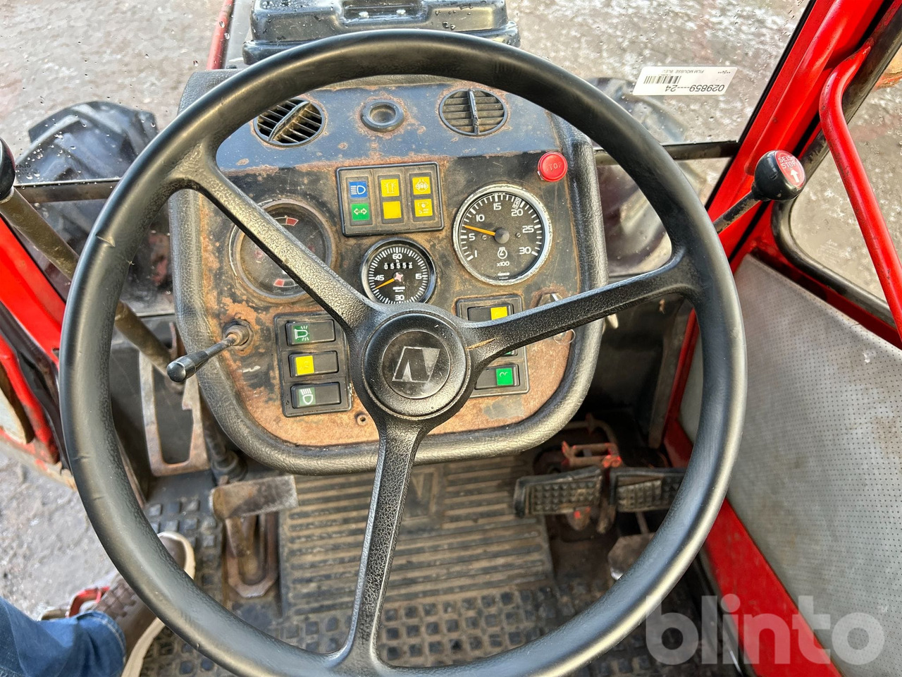 Трактор VALMET 405-4: фото 29 Трактор VALMET 405-4: фото 29