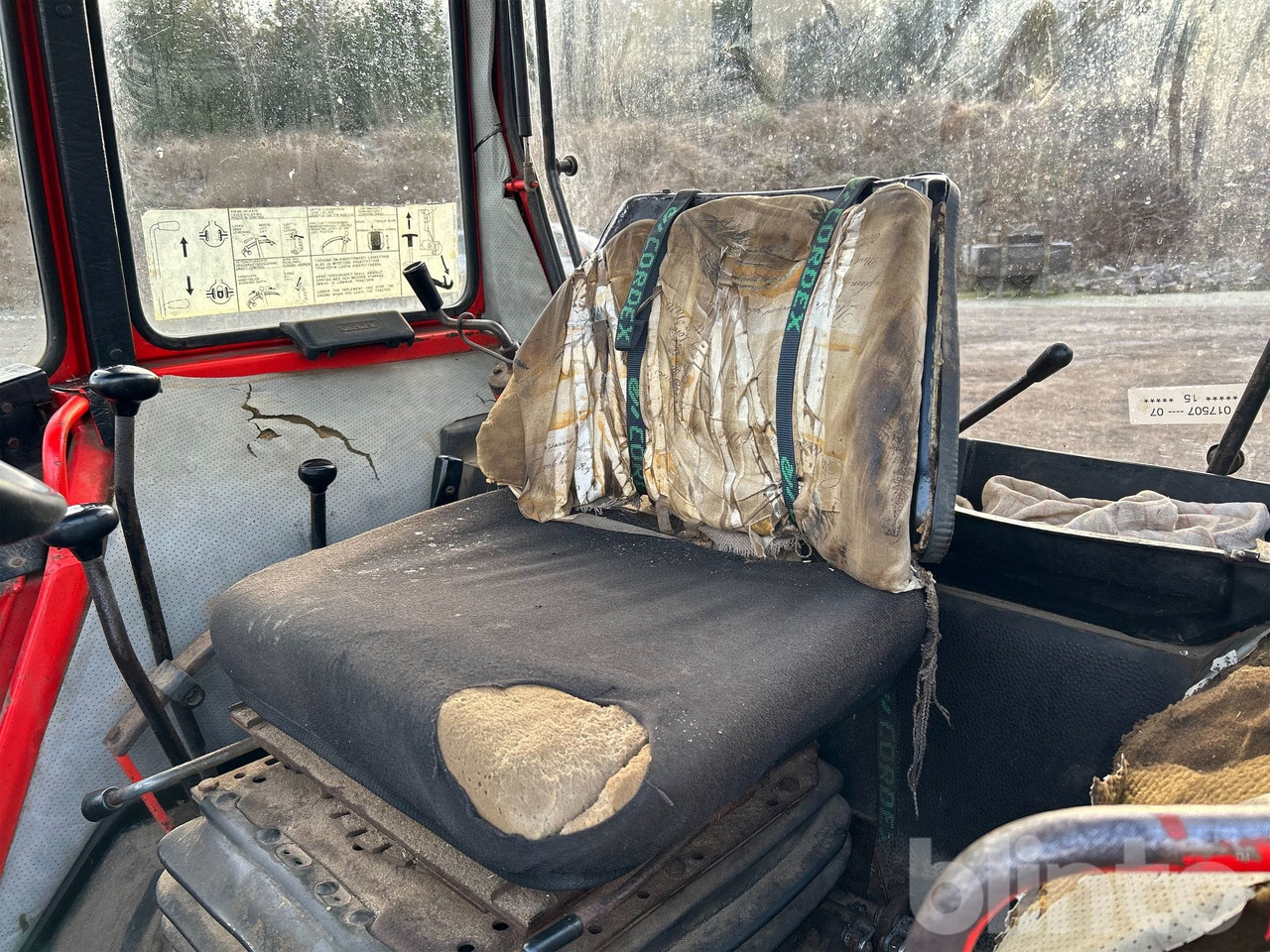 Трактор VALMET 405-4: фото 24 Трактор VALMET 405-4: фото 24