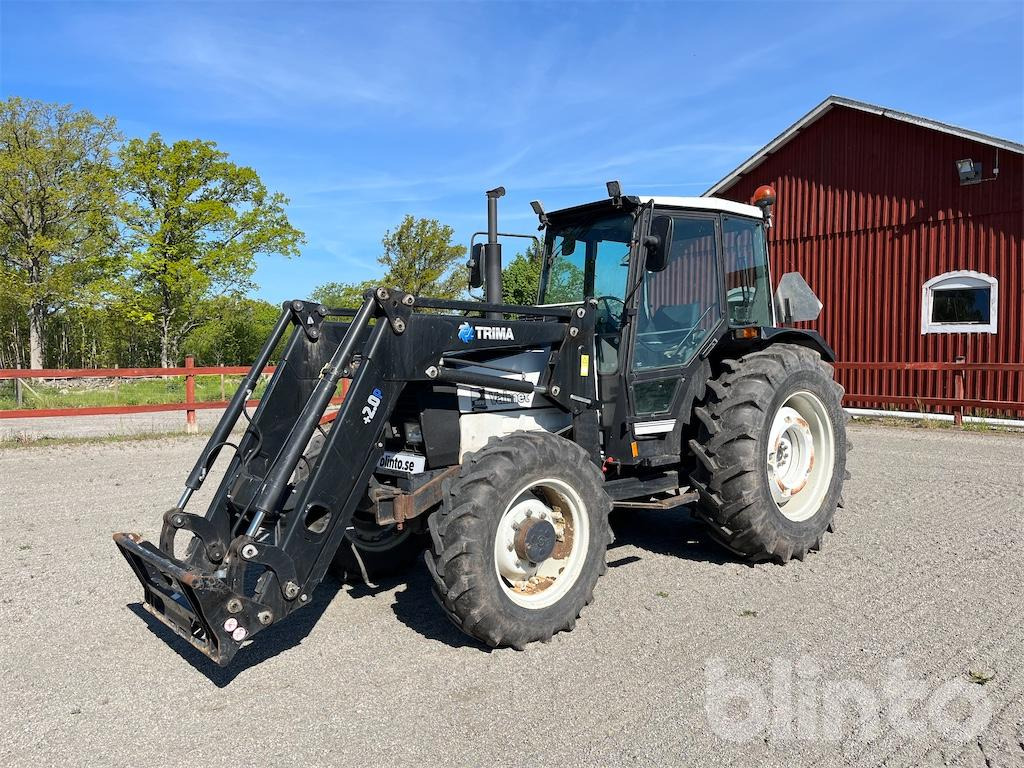 VALMET 665-4 (4WD) - Трактор: фото 1 VALMET 665-4 (4WD) - Трактор: фото 1