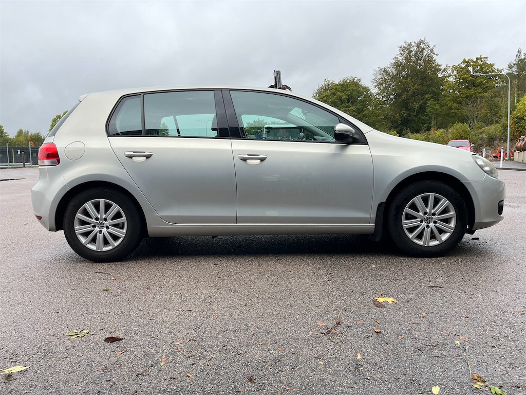 VOLKSWAGEN, VW Golf 1,6 Multifuel (Kommunbil) - Легковий автомобіль: фото 4 VOLKSWAGEN, VW Golf 1,6 Multifuel (Kommunbil) - Легковий автомобіль: фото 4