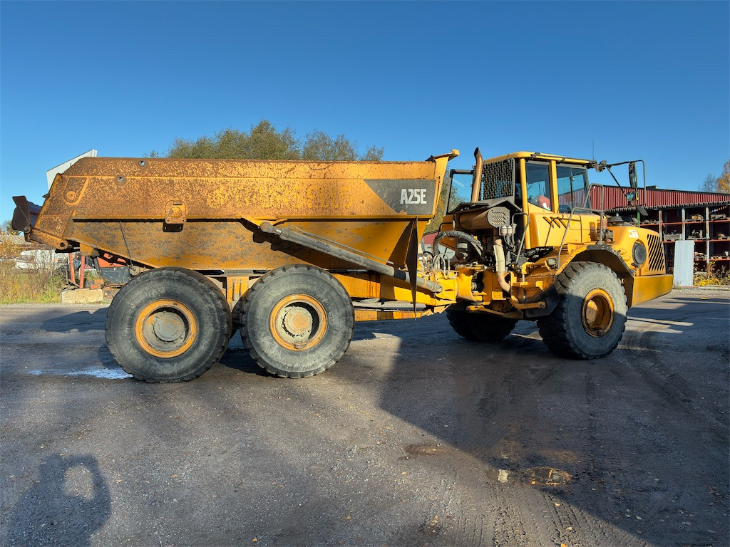 VOLVO A25E 6X6 - Шарнірний самоскид: фото 4 VOLVO A25E 6X6 - Шарнірний самоскид: фото 4