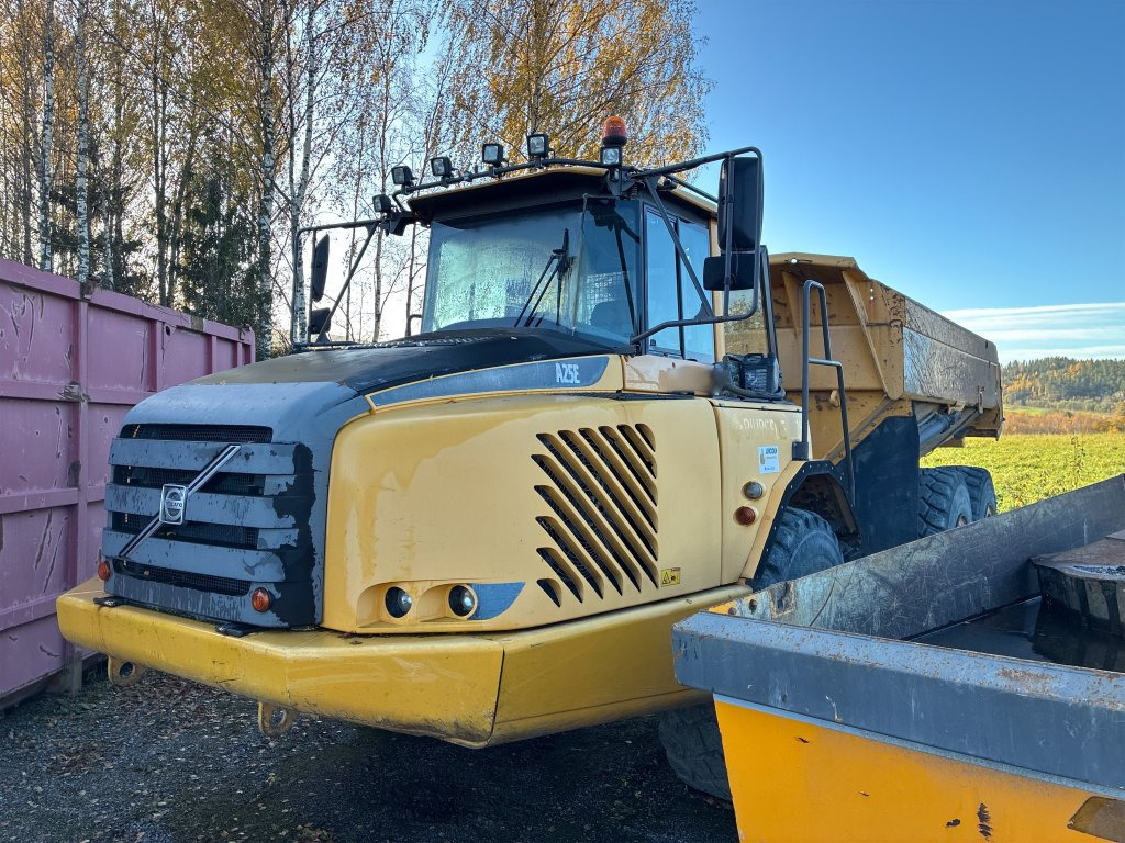 VOLVO A25E 6X6 - Шарнірний самоскид: фото 1 VOLVO A25E 6X6 - Шарнірний самоскид: фото 1