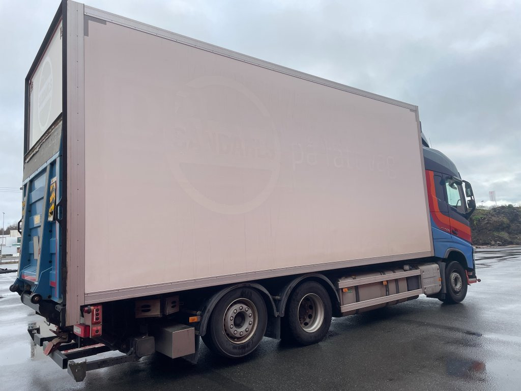 VOLVO FH 500 6x2*2 - Вантажівка з закритим кузовом: фото 3 VOLVO FH 500 6x2*2 - Вантажівка з закритим кузовом: фото 3