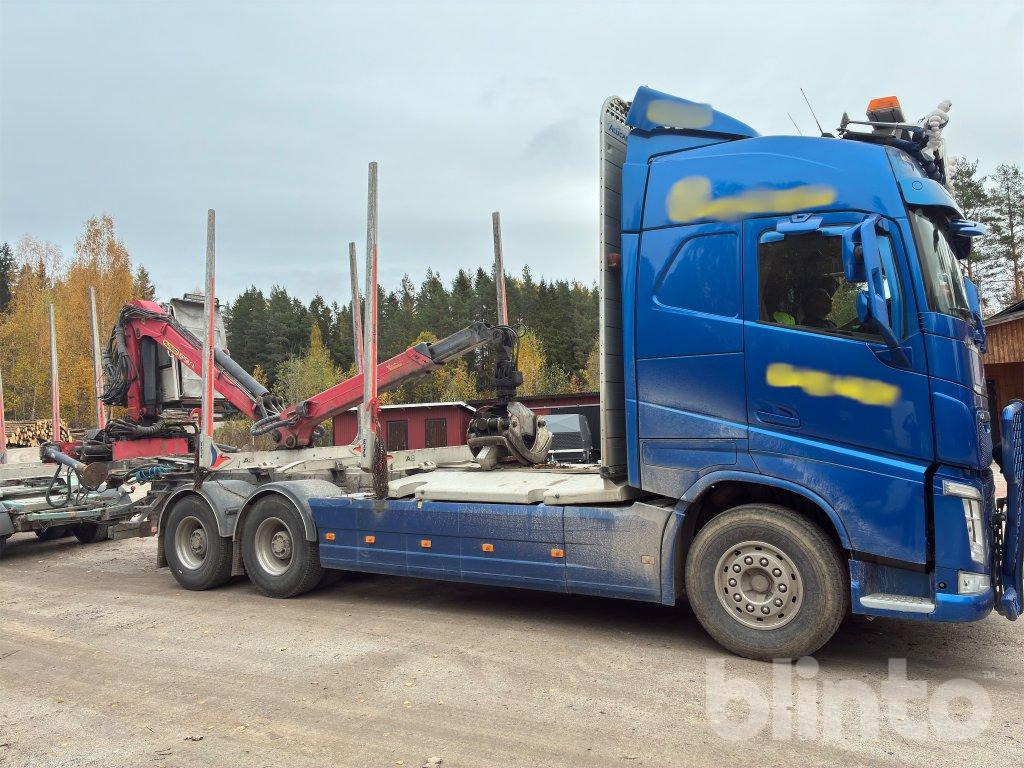 VOLVO FH 64R - Лісовоз, Вантажівка з маніпулятором: фото 4 VOLVO FH 64R - Лісовоз, Вантажівка з маніпулятором: фото 4