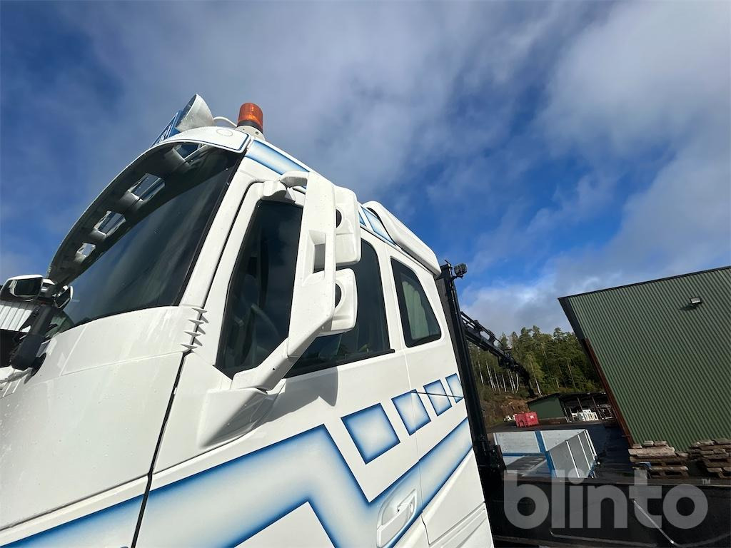 Бортова вантажівка/ Платформа, Вантажівка з маніпулятором VOLVO FH 8*4 Palfinger PK: фото 19