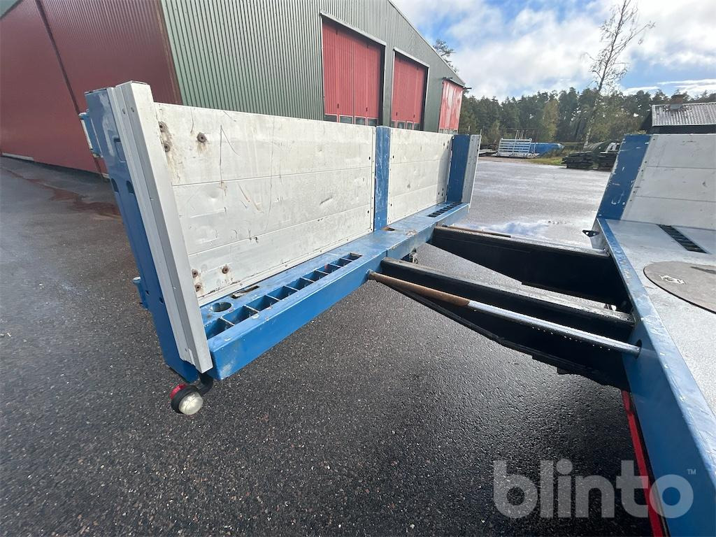 Бортова вантажівка/ Платформа, Вантажівка з маніпулятором VOLVO FH 8*4 Palfinger PK: фото 45