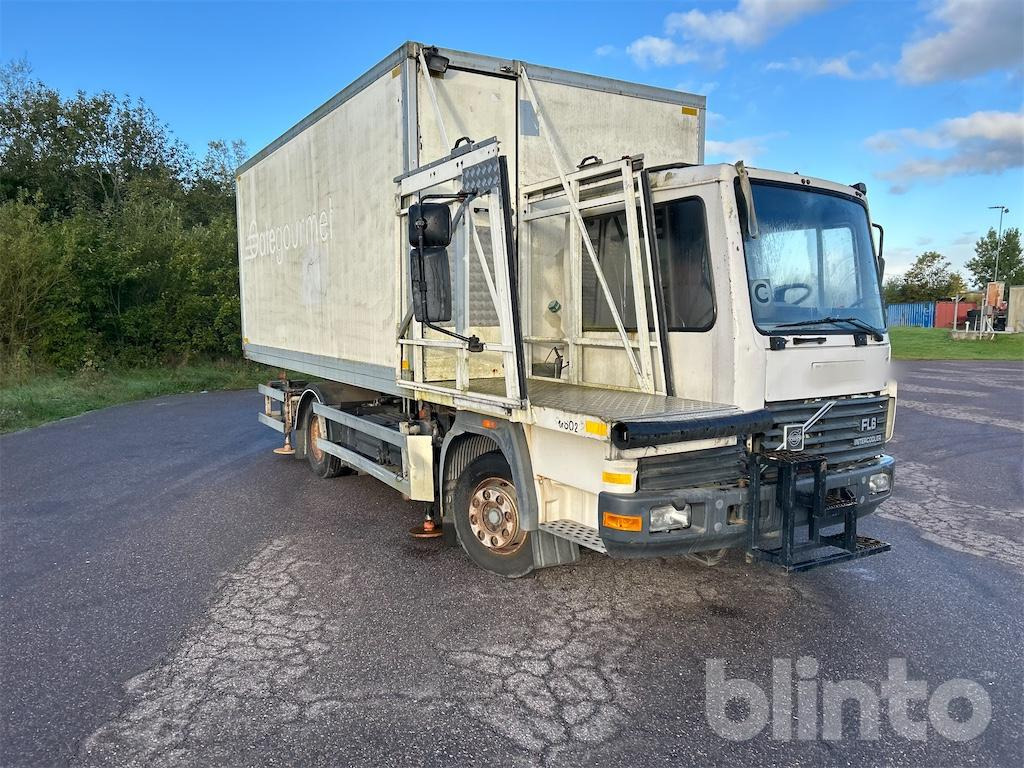 VOLVO FL608 J MNLAST 4*2 - Кейтеринговий автоліфт: фото 3 VOLVO FL608 J MNLAST 4*2 - Кейтеринговий автоліфт: фото 3