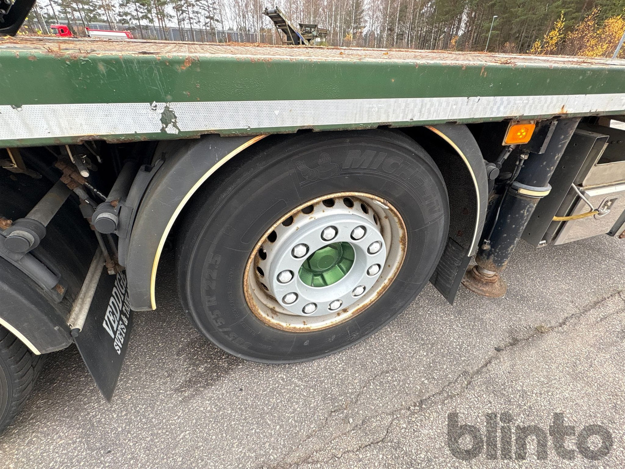 Бортова вантажівка/ Платформа, Вантажівка з маніпулятором VOLVO FM 460 8x4 Tridem: фото 36