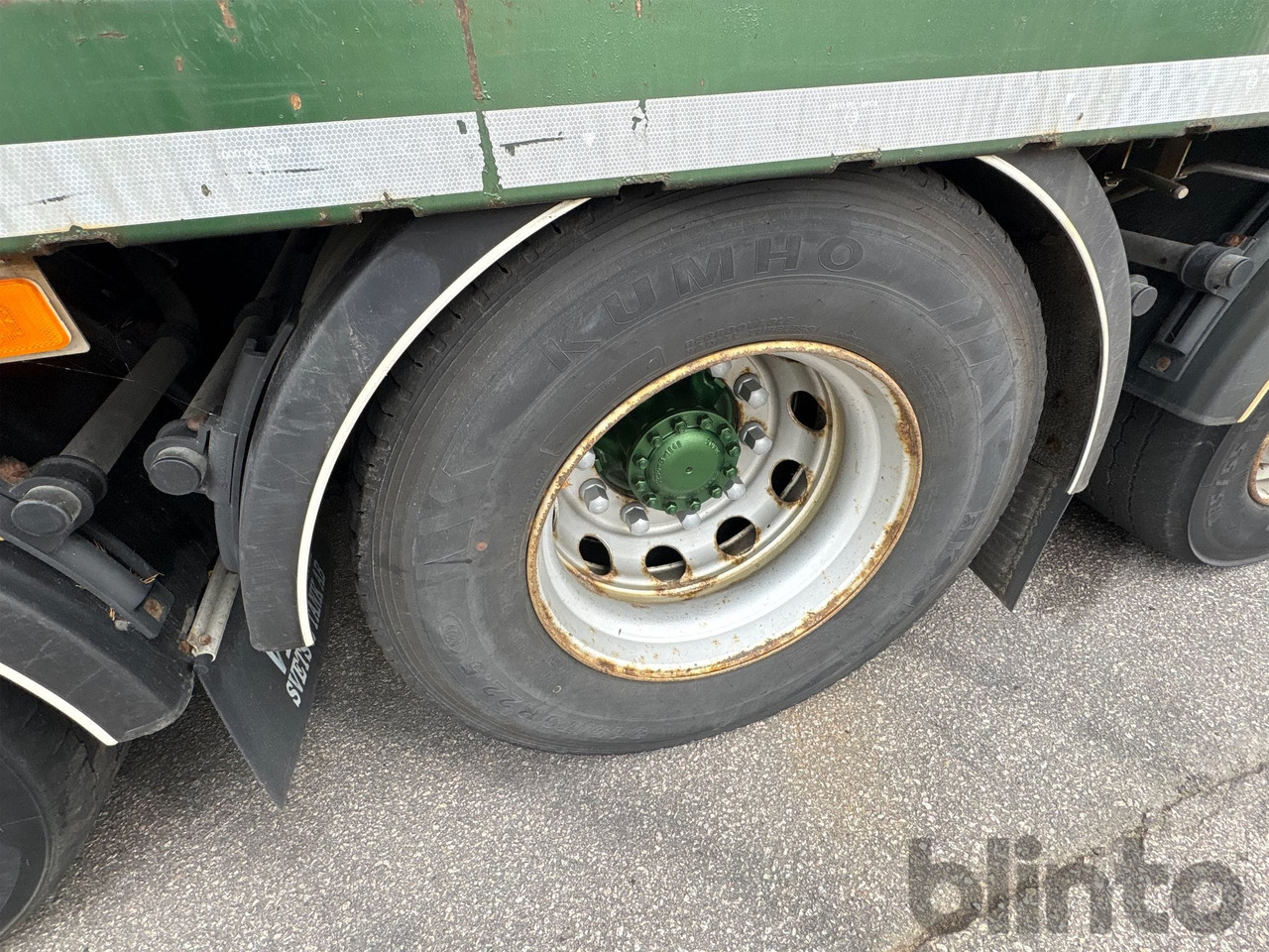 Бортова вантажівка/ Платформа, Вантажівка з маніпулятором VOLVO FM 460 8x4 Tridem: фото 34