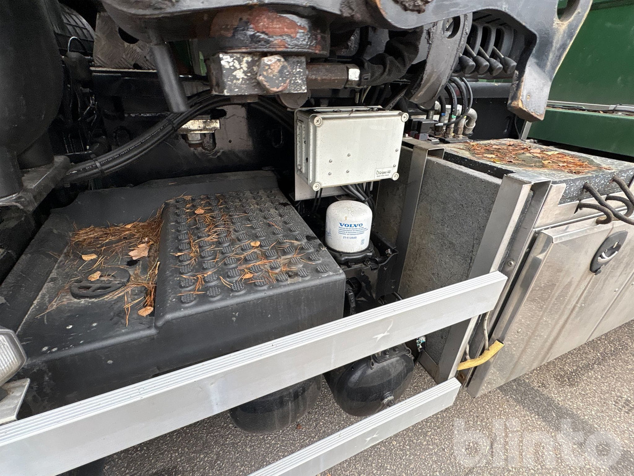 Бортова вантажівка/ Платформа, Вантажівка з маніпулятором VOLVO FM 460 8x4 Tridem: фото 16