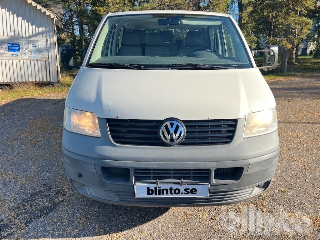 VW Transporter 4-MOTION - Пікап: фото 2 VW Transporter 4-MOTION - Пікап: фото 2