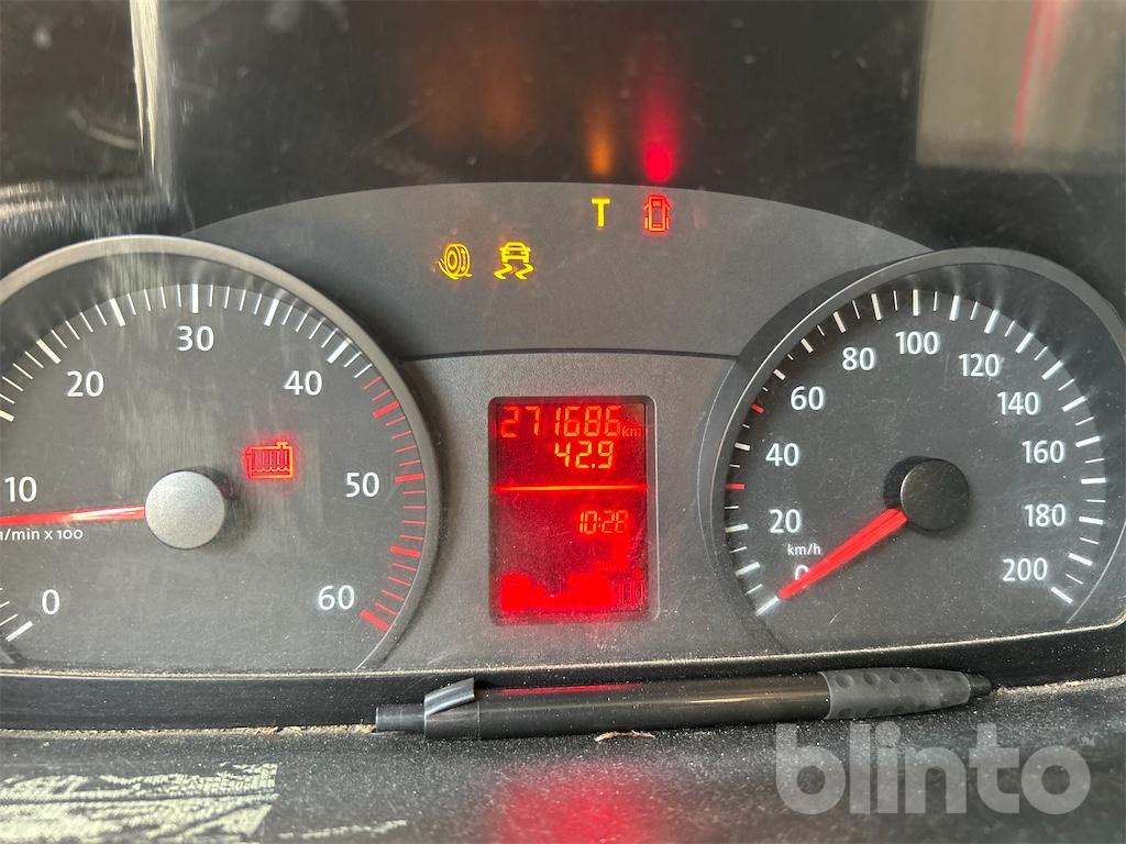 Volkswagen Crafter - Суцільнометалевий фургон: фото 5 Volkswagen Crafter - Суцільнометалевий фургон: фото 5