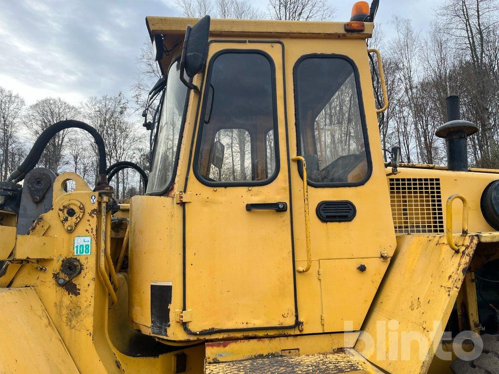 Колісний навантажувач Volvo BM L90: фото 9