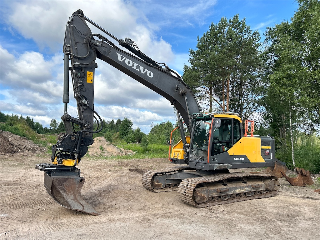 Volvo EC220 EL - Гусеничний екскаватор: фото 1 Volvo EC220 EL - Гусеничний екскаватор: фото 1