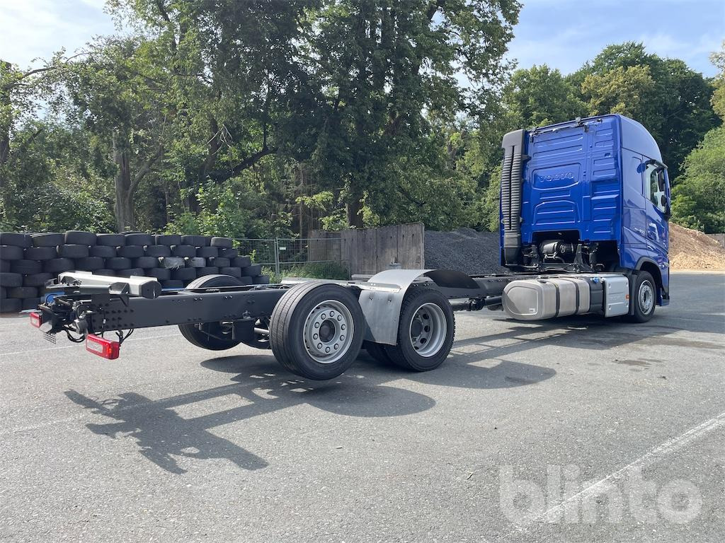 Volvo FH 460 FG 6x2 (2023) - Вантажівка шасі: фото 4 Volvo FH 460 FG 6x2 (2023) - Вантажівка шасі: фото 4