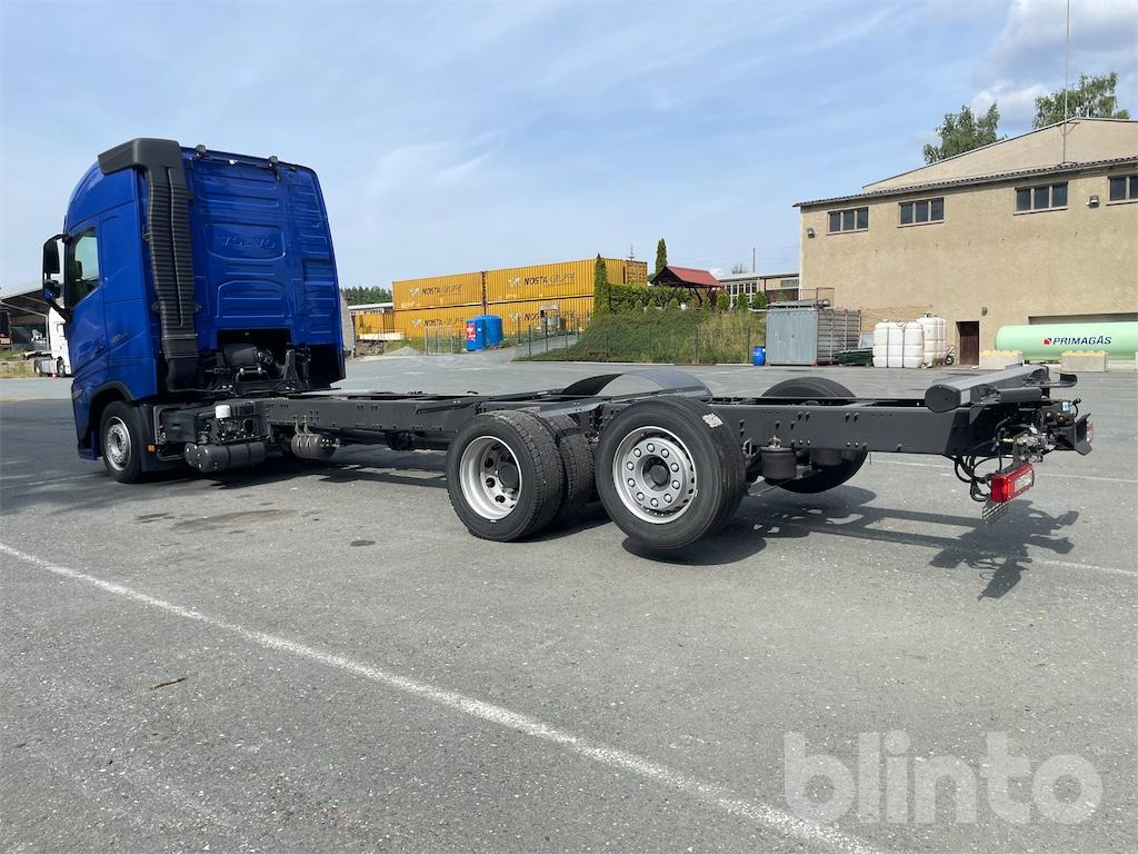 Volvo FH 460 FG 6x2 (2023) - Вантажівка шасі: фото 3 Volvo FH 460 FG 6x2 (2023) - Вантажівка шасі: фото 3