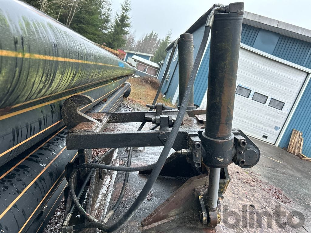 Ківш med B20 fäste: фото 11 Ківш med B20 fäste: фото 11