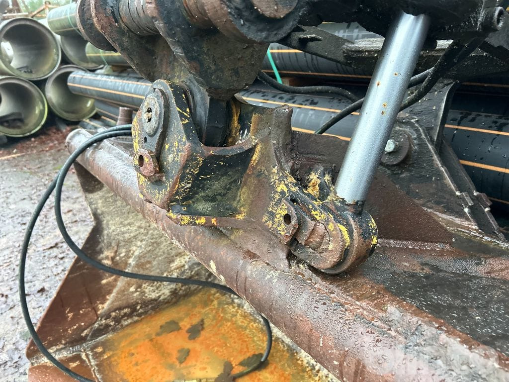 Ківш med B20 fäste: фото 21 Ківш med B20 fäste: фото 21