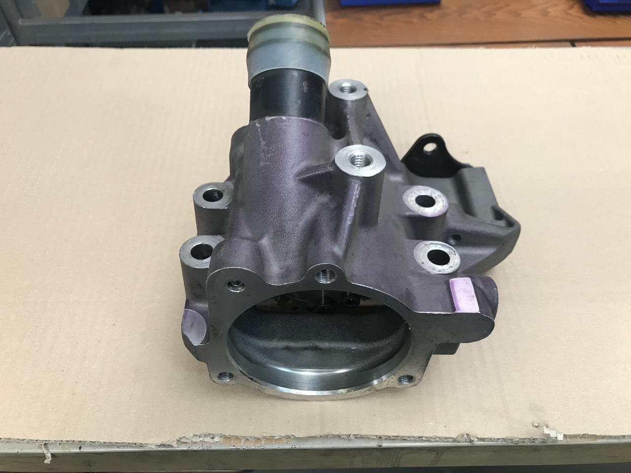 CARCASSA RIDUTTORE ASSEMBLAGGIO POMPA CARBURANTE ALTA PRESSIONE MAN 51385075020 - Паливний насос в категорії Вантажівки: фото 3 CARCASSA RIDUTTORE ASSEMBLAGGIO POMPA CARBURANTE ALTA PRESSIONE MAN 51385075020 - Паливний насос в категорії Вантажівки: фото 3