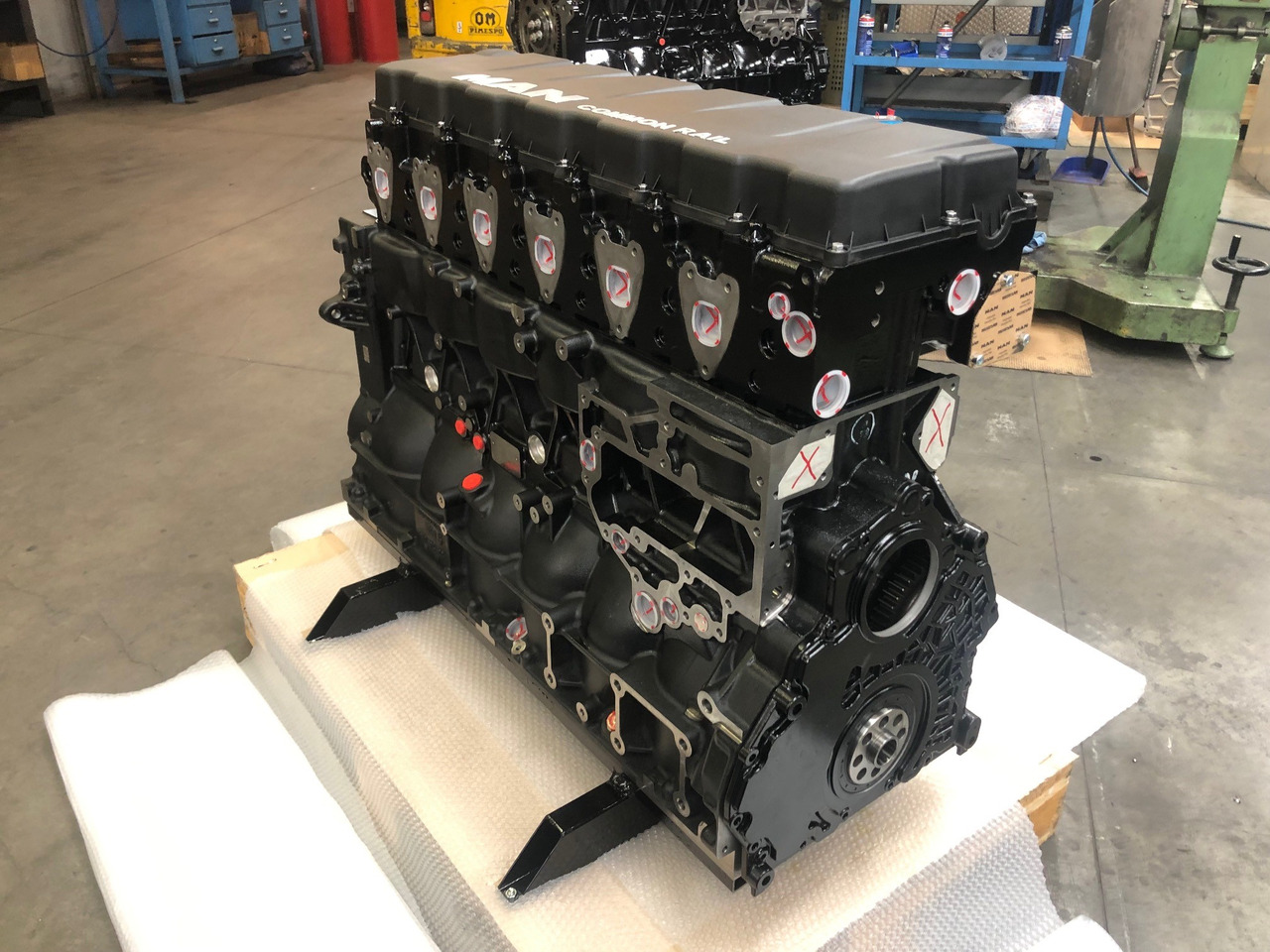 LONGBLOCK MAN D2676 EURO 6 (camion) - Блок циліндрів в категорії Вантажівки: фото 2 LONGBLOCK MAN D2676 EURO 6 (camion) - Блок циліндрів в категорії Вантажівки: фото 2